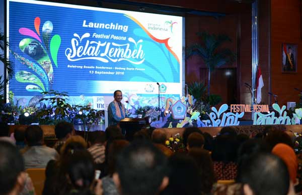 Balairung Kemenpar Sesak, Menpar Launching Festival Selat Lembeh