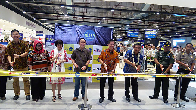 Living Plaza, Konsumen Incar Promo Hemat