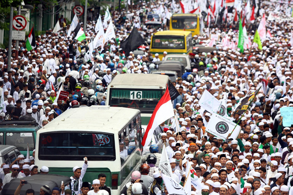 Kepolisian-TNI Apresiasi Pendemo Ahok