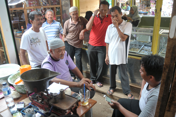 Wahai Bupati, Ini Ancaman Pedagang Pasar Darurat Pasalaran