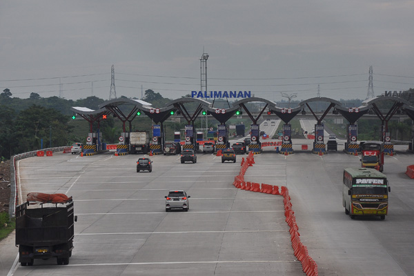 Ganggu Aktivitas Warga, Minta Jasa Marga Buka Pintu Tol Palimanan