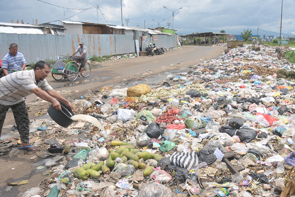 Soal Sampah, Pemkab Cirebon Cari Lokasi untuk Pembangunan TPA