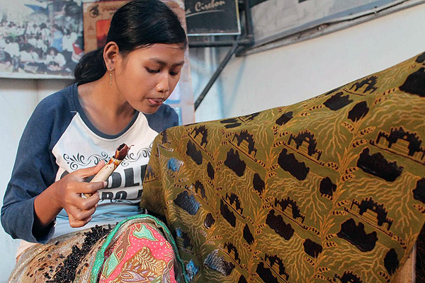 KJRI Perth Gelar Festival Batik dan Promosikan Destinasi Unggulan