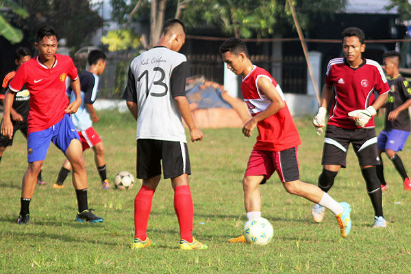 Target Lolos Delapan Besar Piala Soeratin