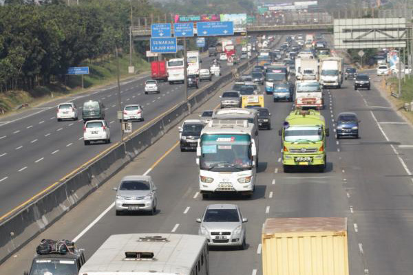 Tarif Tujuh Tol Naik di 2017   