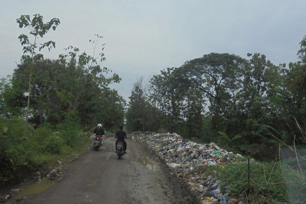 Harus Ada Tempat Sampah di Jalur Gandu-Balida