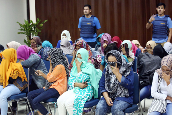 Sudah di Bandara, 54 TKI Ilegal Gagal Berangkat