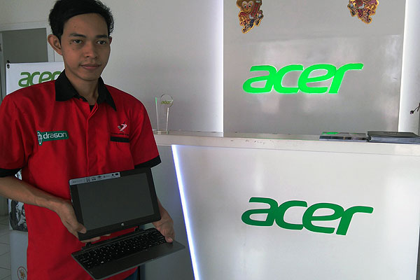 Seri Baru Acer One 10+