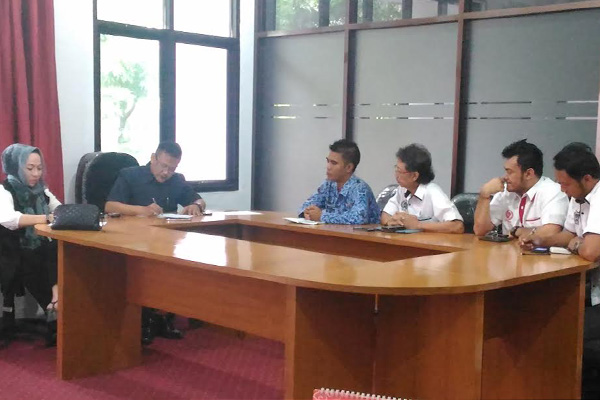 Korban Pemukulan Oleh Oknum Anggota DPRD, Tetap Maju