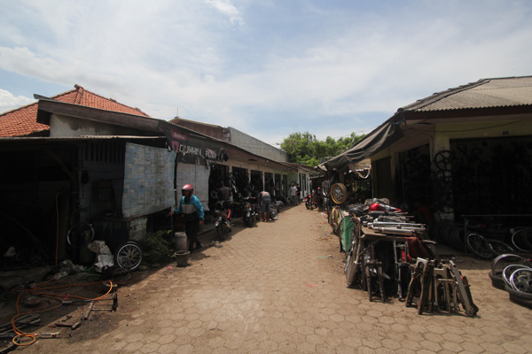 Pasar Besi, Tiap Pagi Diisi Pedagang Sayuran