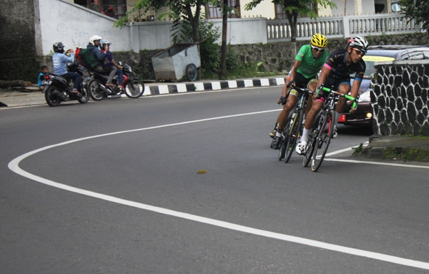 Pembalap Asing Dominasi Juara Etape Terakhir Tour de Linggarjati