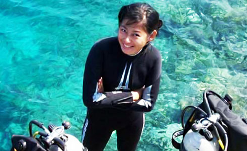 Riyanni Djangkaru Pun Endorser Dive Site Indonesia di Dive Magazine