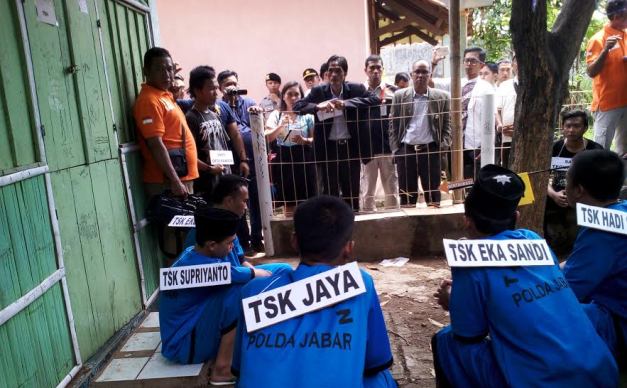 Rekontruksi Pembunuhan Eky-Vina, Berawal dari Pesta Miras di Warung