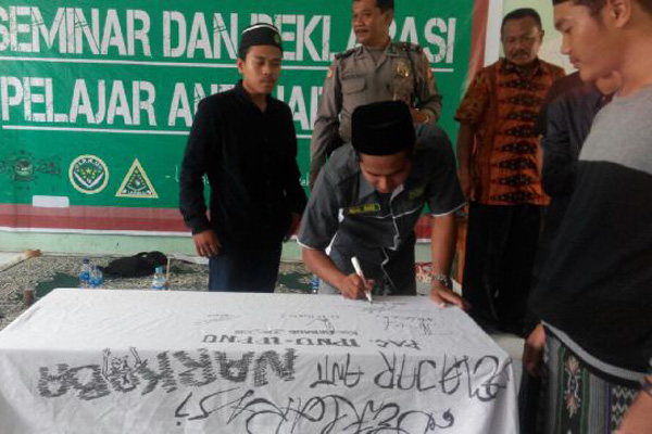 Pelajar NU Gebang Deklarasi Anti Narkoba