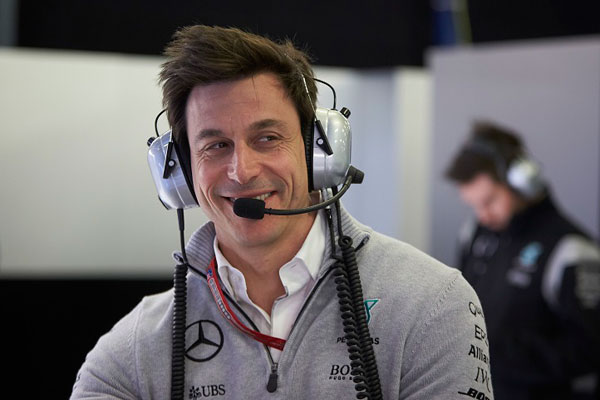 F1, Wolff Melangkah Terlalu Jauh