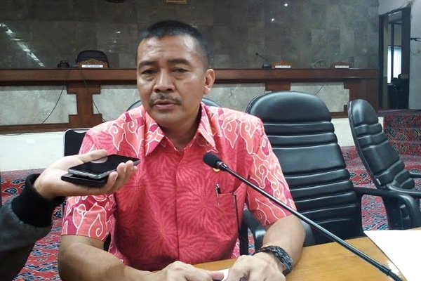 DPRD Janji Konsultasikan Tuntutan Guru Honorer