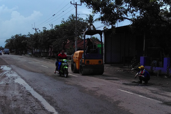 Warga Prihatin, Jalur Jatitujuh-Kertajati Cuma Tambal Sulam