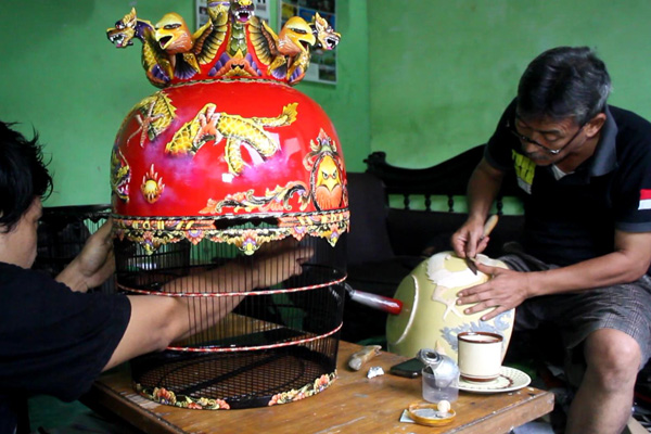 Hindari Pungli, Kapolsek Kertajati Ternak Perkutut