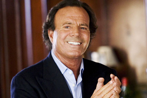 Julio Iglesias Bakal Hebohkan Nusa Dua Fiesta 2016 di Peninsula