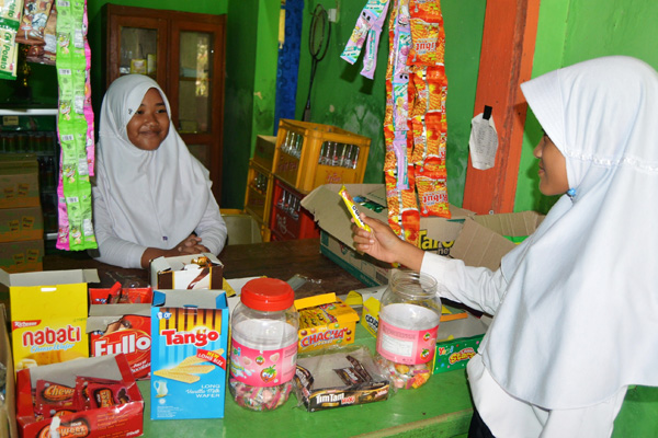 Kantin Kejujuran Tanamkan Budaya Siswa Antikorupsi