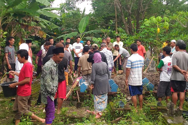 Hilang 3 Hari, Mayat Bocah Tegalwangi Ditemukan Mengapung