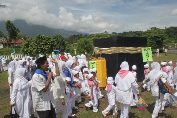 3.600 Anak PAUD Belajar Praktik Haji