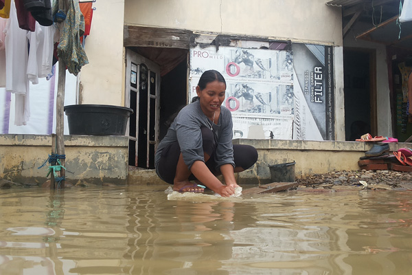 Warga Korban Banjir Rob Diimbau Waspada DBD dan Diare