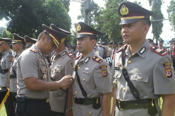 10 Perwira Pejabat Polres Kuningan Dimutasi