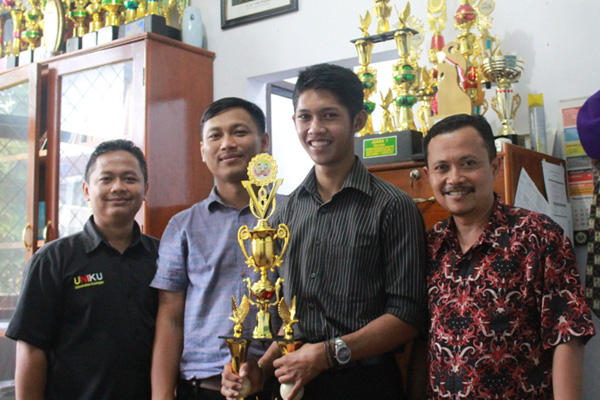 Mahasiswa Uniku Juara Silat Pospenas