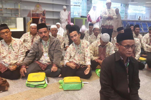 Umrah Jamaah Darul Falah Tour (2); Di Etihad Airways, Menu Sangat Indonesia