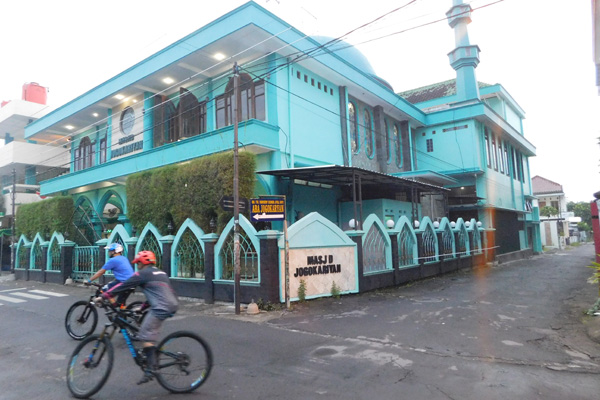 Belajar Manajemen Masjid di Masjid Jogokariyan Yogyakarta