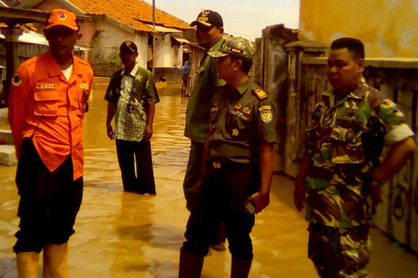 Desa Eretan Wetan Minta Status Darurat Banjir Rob
