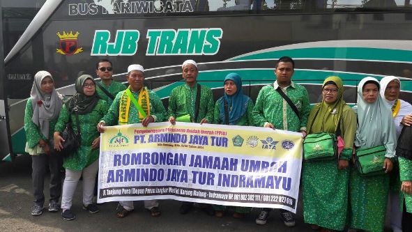 Armindo Jaya Tour Indramayu Lepas 45 Jamaah Umrah