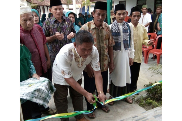 Pemerintah Desa Cantilan Bangun Kantor Habiskan Rp 410 Juta