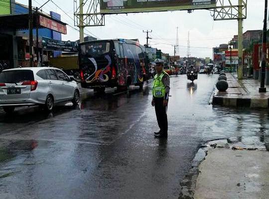 Libur Natal, Jalur Kuningan “Ramlan”