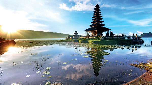 Bali, Destinasi Favourit, Penyumbang Devisa Terbesar