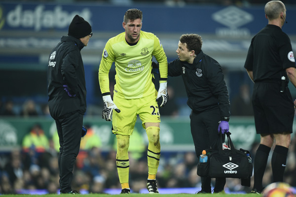 Stekelenburg Jadi Tumbal