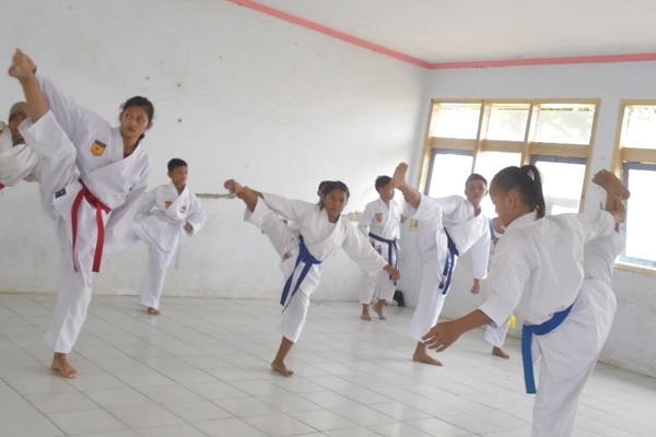 Lala Kini Latih Karateka Inkai