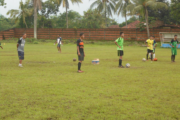 Pemain Praporda Majalengka Latihan Perdana