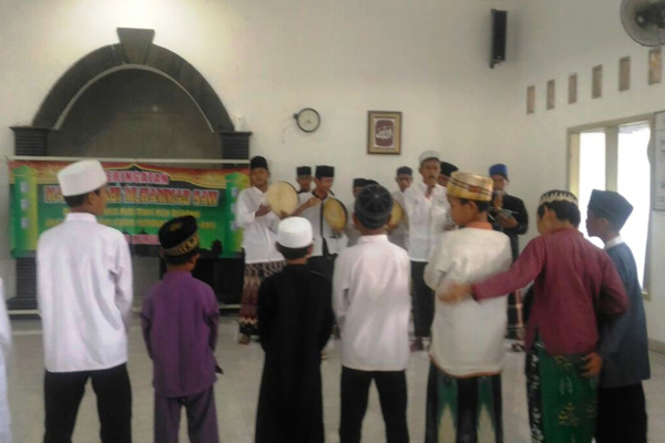 Maulid Nabi, Media Silaturahmi Warga Cempaka Village