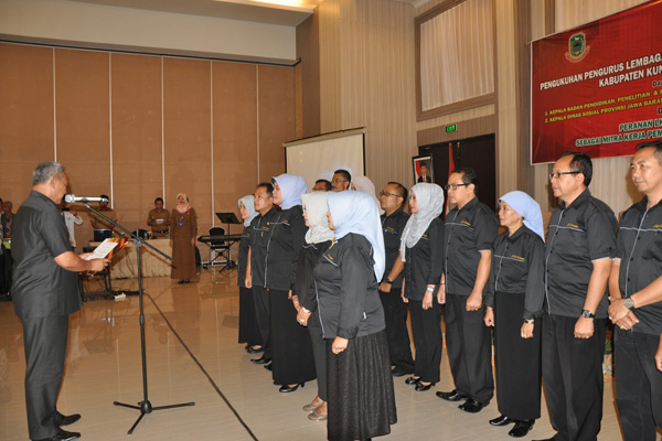 Acep Lantik sang Istri Jadi Ketua LKKS Kuningan