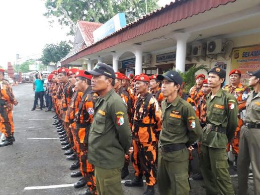 1050 Personil Disiagakan, 6 Gereja di Kota Cirebon Ikut Dijaga