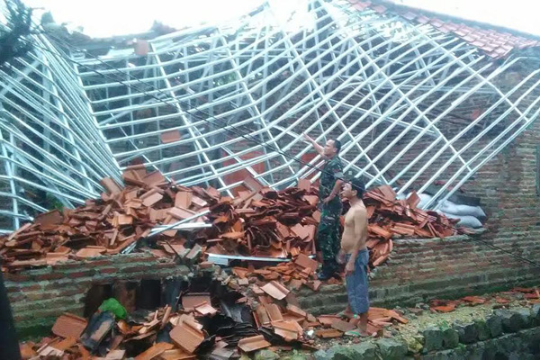 7 Rumah di Gempol Rusak Kena Puting Beliung