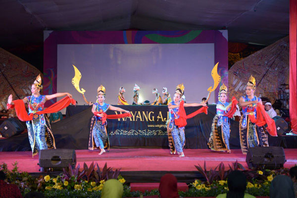 Di Rangkasbitung, Wayang Ajen Tampilkan Dewi Kekembang