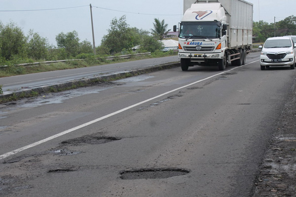 21 Lakalantas karena Jalan Berlubang,  Kapolres Surati Kementerian PU