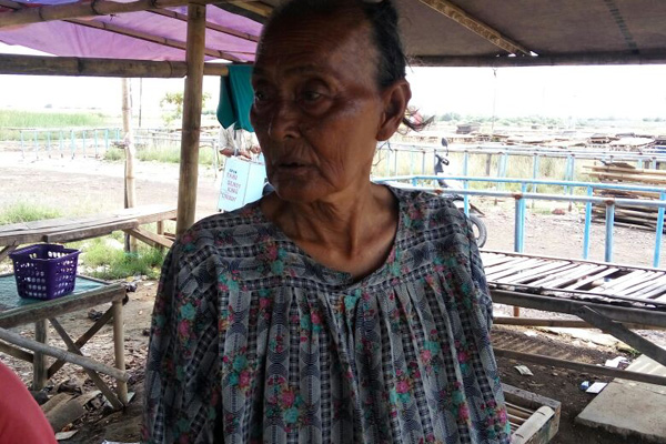 Nenek Ini Terpisah dari Keluarga, Ada yang Kehilangan?