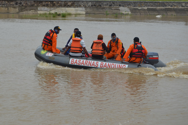 SAR Hentikan Pencarian Sunendi, Diduga Kuat ke Tengah Laut