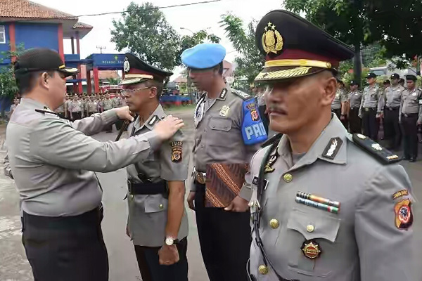 Dari Polres Cirebon Kota, Dardak Pimpin Polsek Weru