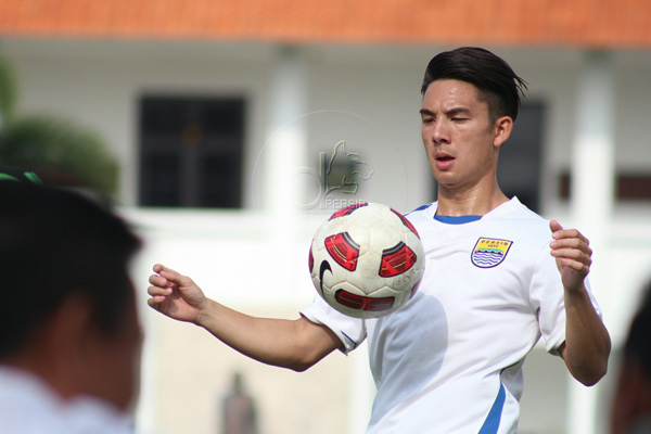 Perjalanan 30 Jam, Kim Langsung Latihan