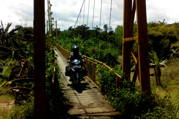 2017, Berharap Jembatan Cihoe Tengah Jadi Lebar